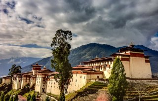 best-places-to-visit-in-bhutan-trongsa-dzong-2-2.jpg